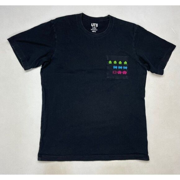 Uniqlo The Game By Taito Pocket T-shirt Men Medium Black Short Sleeve - Picture 1 of 5